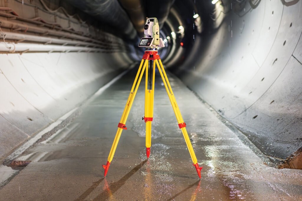 Deformation and monitoring survey in tunnel